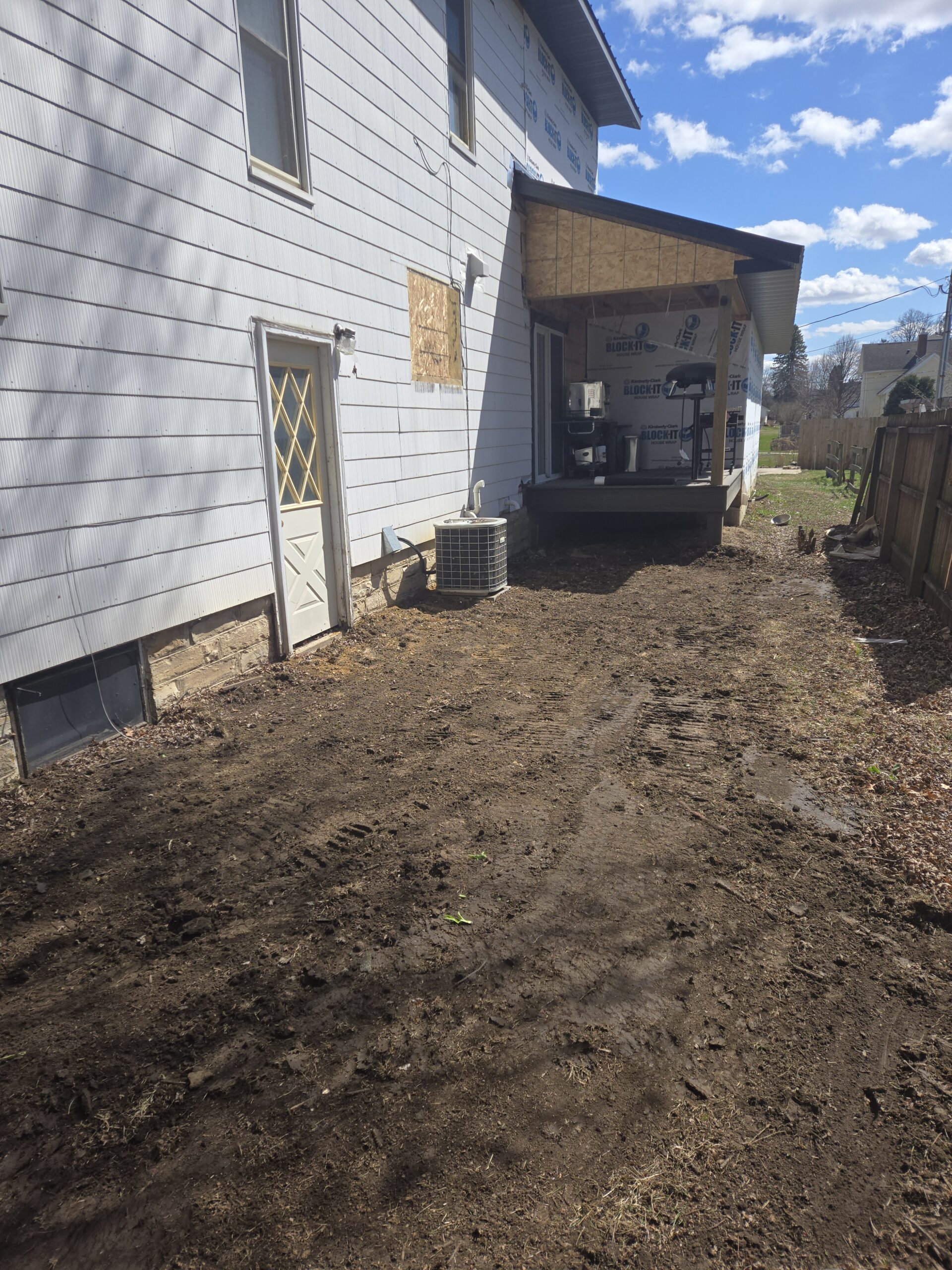 Outside view of the restaurant cottage at night time<br />